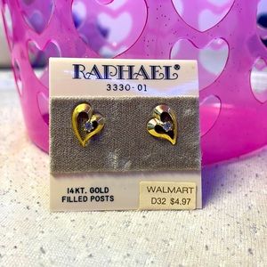 Gold heart earrings